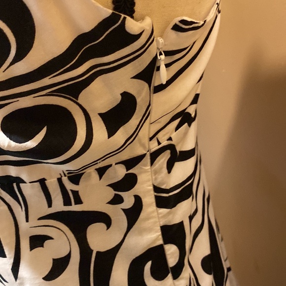 Women’s Apt 9 black white floral fit and flare maxi dress sz 8 lined sleeveless - Picture 8 of 13